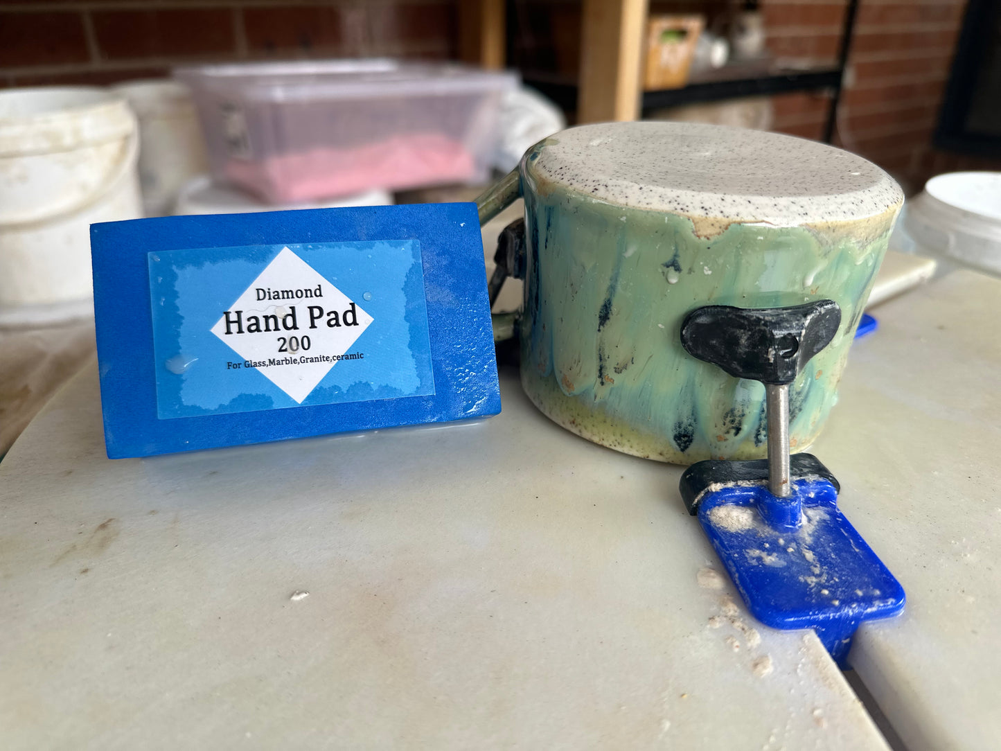 Diamond Hand Sanding Pad for Pottery in Giffin Brip