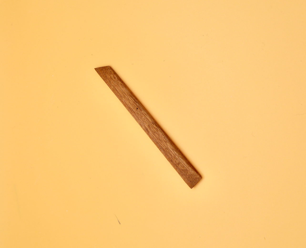 Hardwood sculpting tool for pottery 001