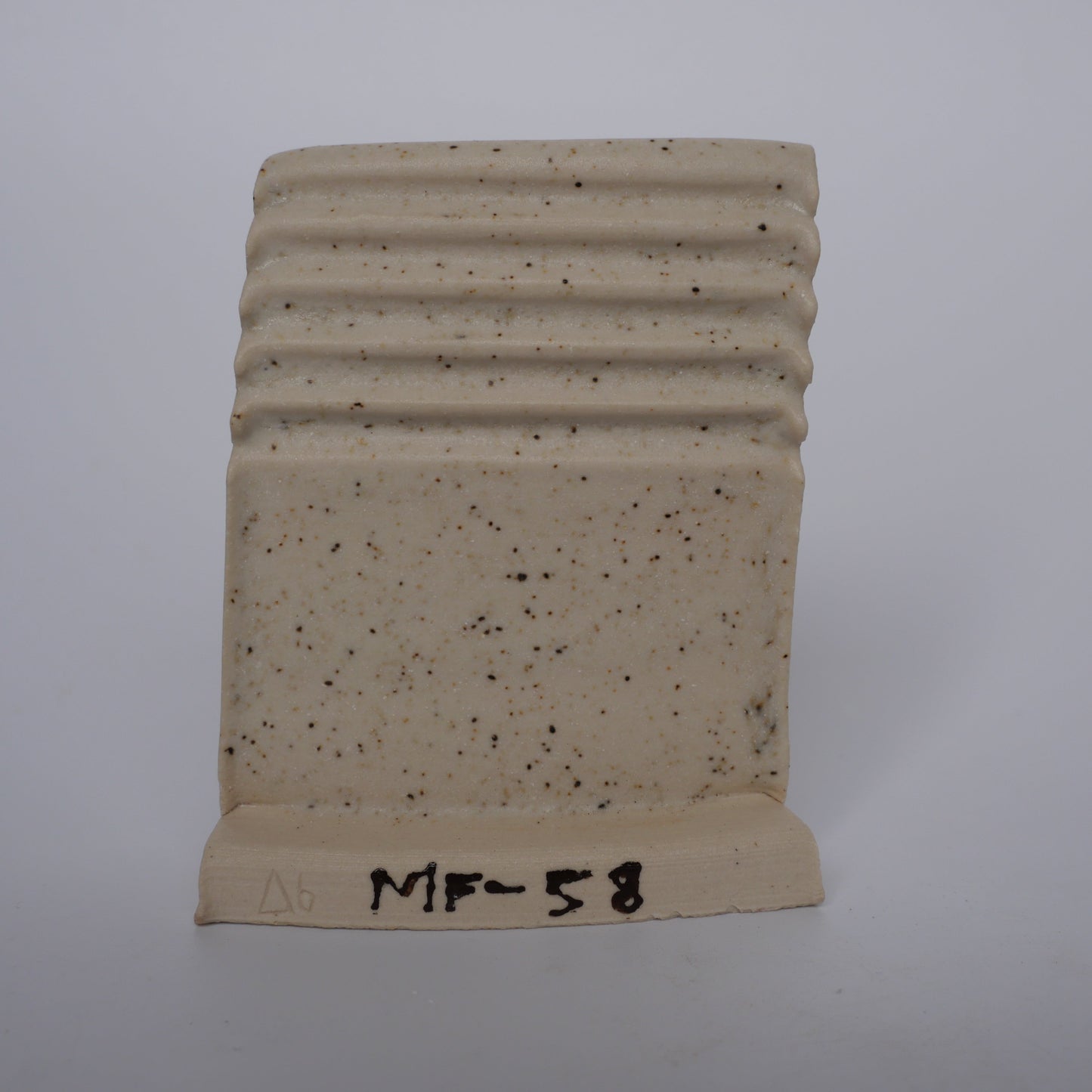 River Rock Midfire Glaze - Spiced Cream